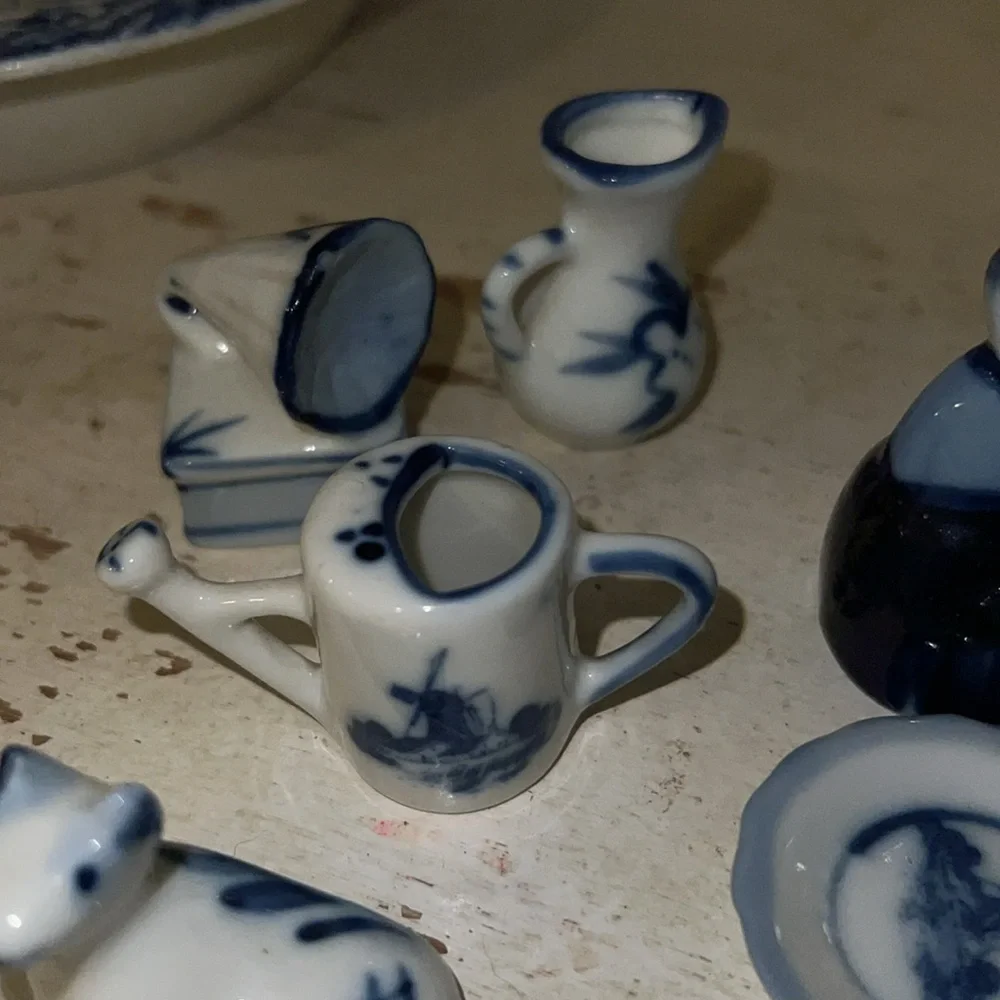 Vintage Blue Delft porcelain miniatures doll house